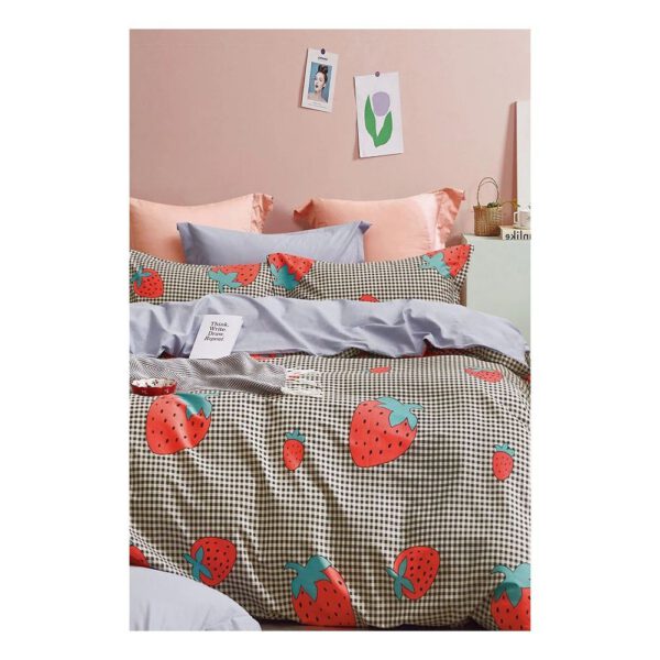 Egyszemélyes hosszabbított háromrészes renforcé pamut ágyneműhuzat lepedővel 160x220 cm Strawberry – Mila Home