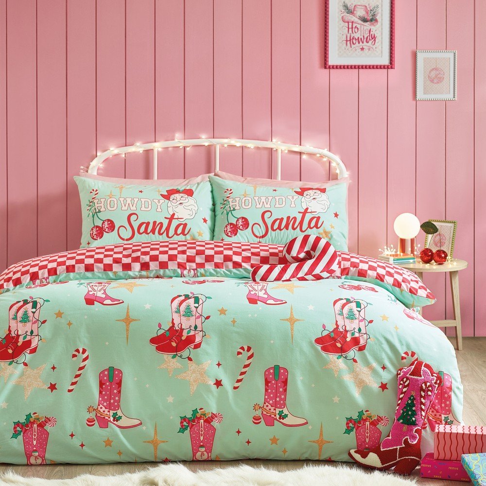 Zöld-rózsaszín ágyneműhuzat Santa's Howdy Christmas – Catherine Lansfield