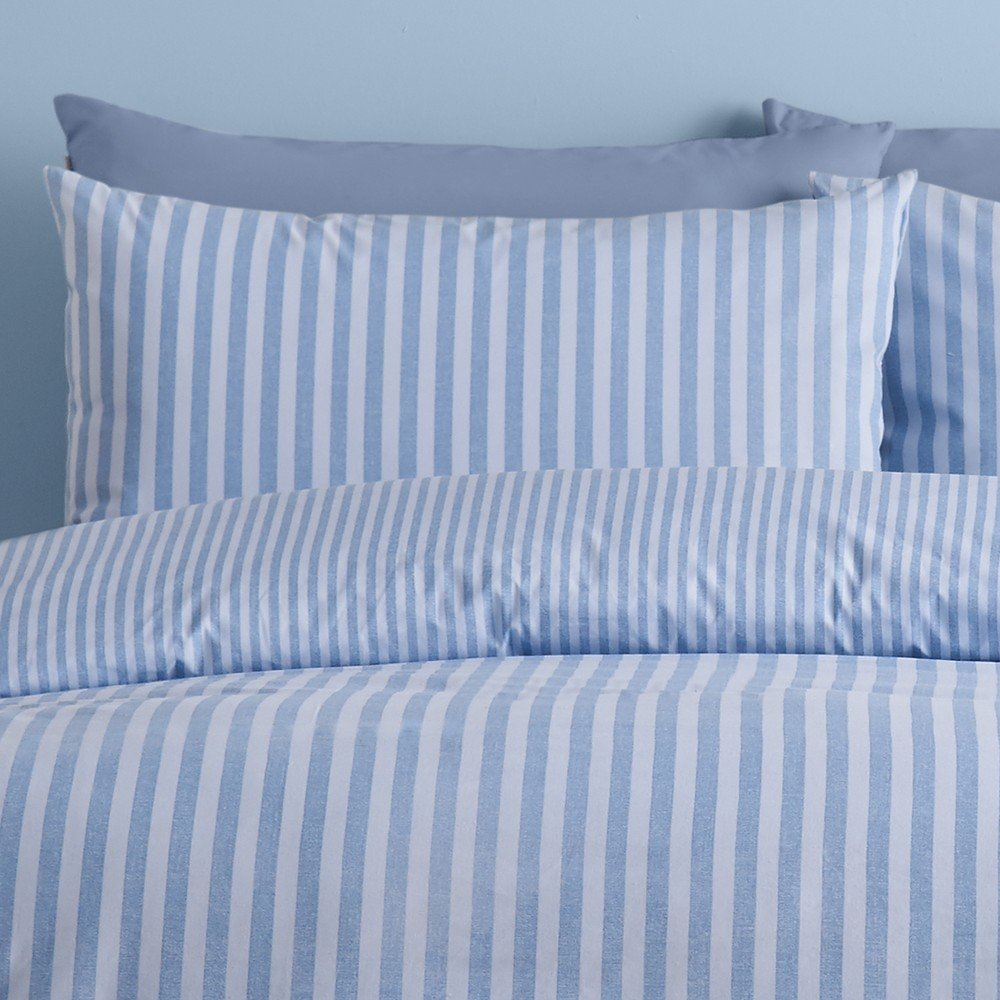 Ágyneműhuzat Epping Textured Stripe – Catherine Lansfield, Kék