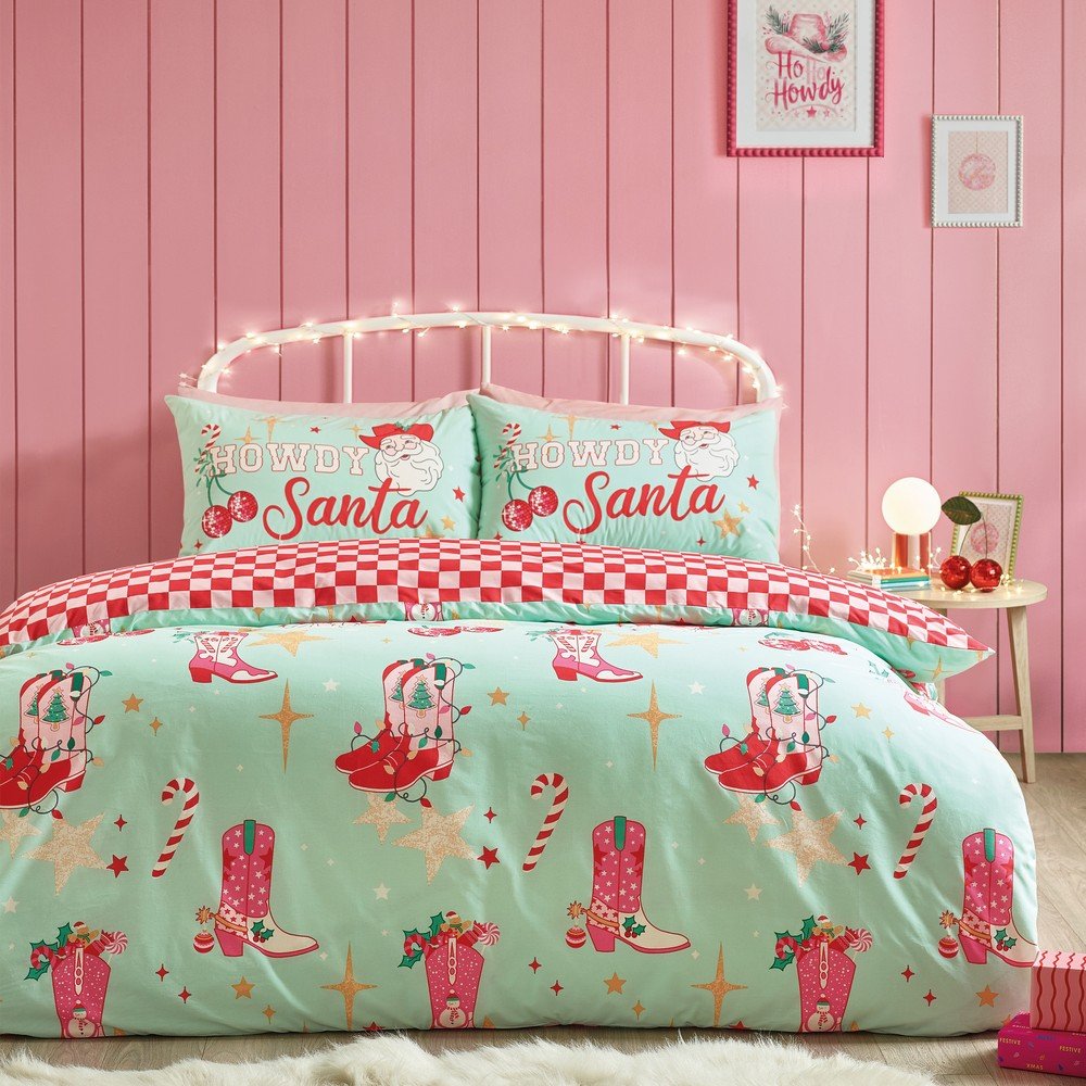 Zöld-rózsaszín ágyneműhuzat Santa's Howdy Christmas – Catherine Lansfield