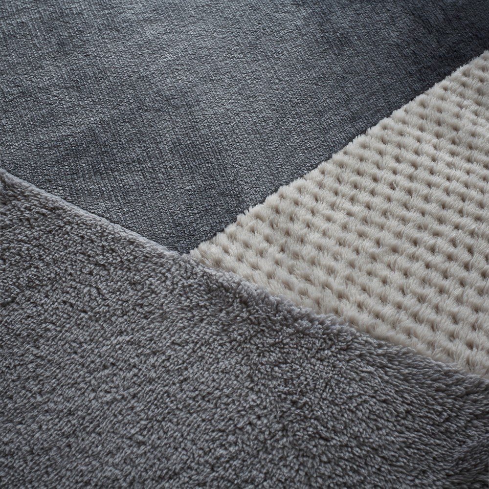 Szürke fleece ágyneműhuzat Cosy Larsson Geo – Catherine Lansfield